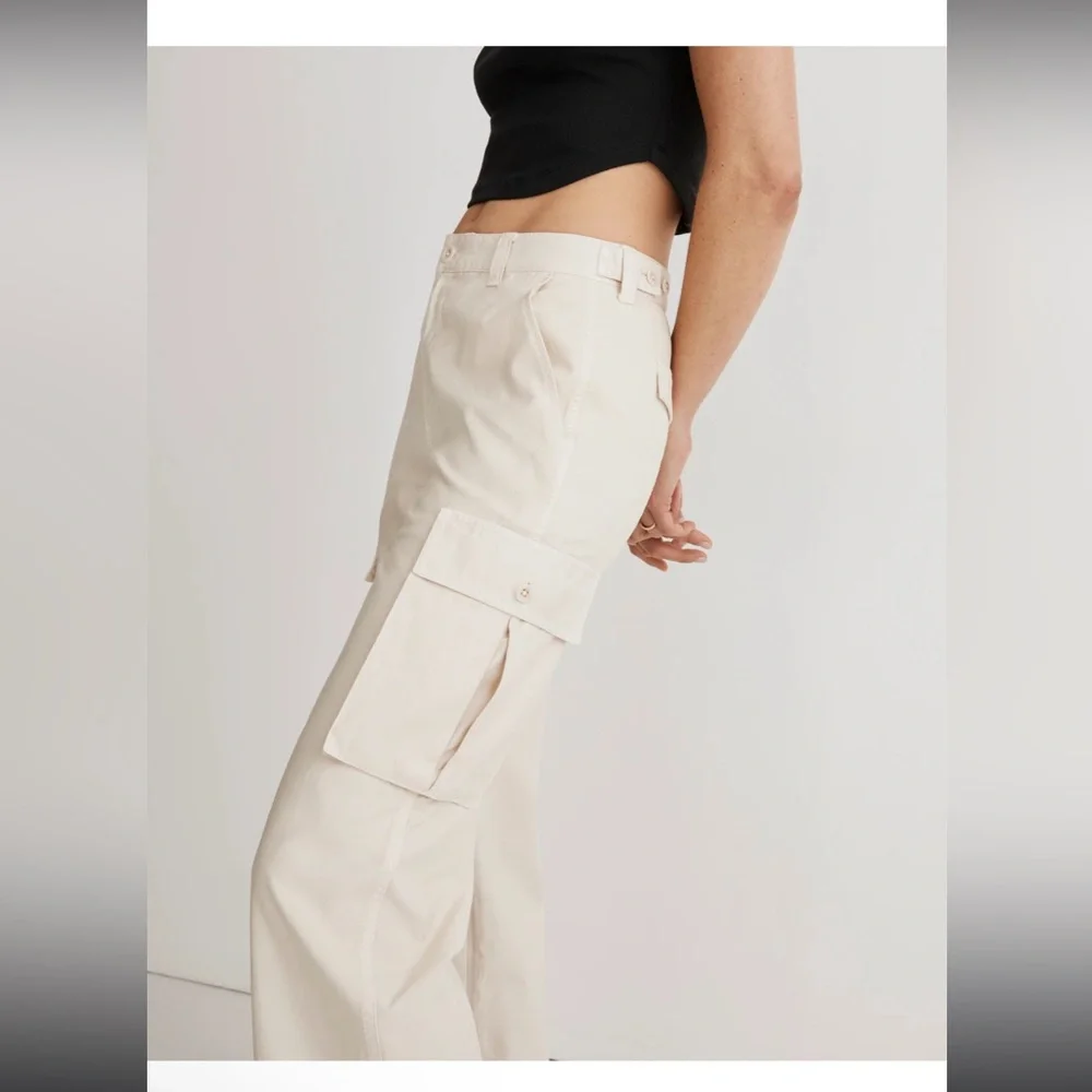 Madewell Low-slung Cargo Pant - Picture 3 of 6